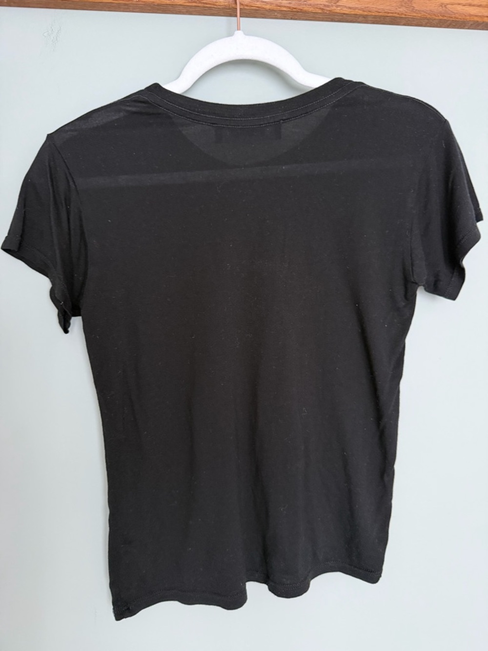 Reformation 100% Tencel Black Minimalist Short Sleeve Lightweight Tee - Picture 8 of 14